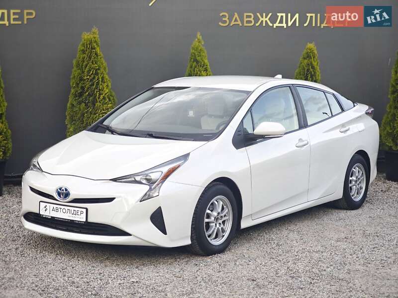 Хэтчбек Toyota Prius 2016 в Одессе