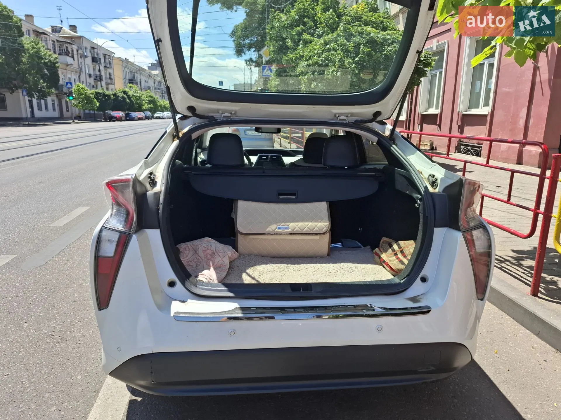 2017 Toyota Prius - мініатюра 3