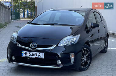 Хэтчбек Toyota Prius 2014 в Одессе