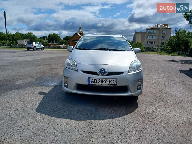 Хетчбек Toyota Prius 2010 в Тульчині