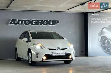 Хэтчбек Toyota Prius 2014 в Одессе