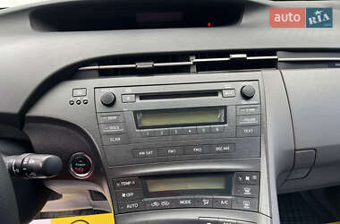 Хетчбек Toyota Prius 2010 в 