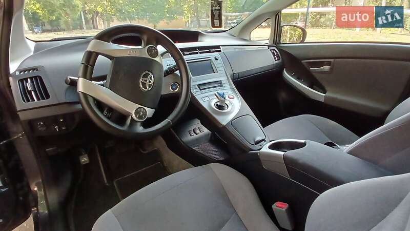 Хэтчбек Toyota Prius 2013 в Одессе