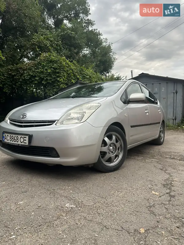 Toyota Prius 2005