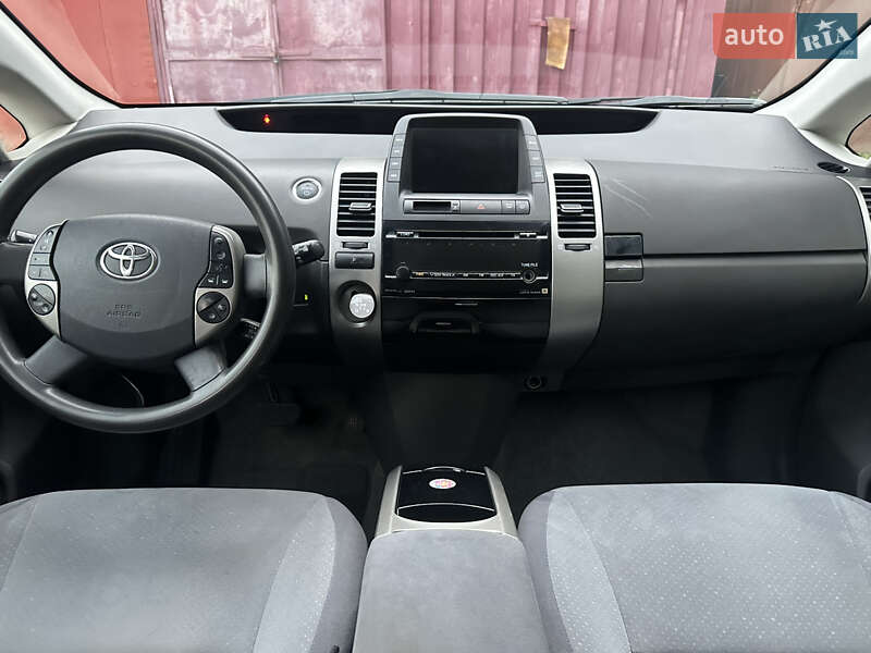 Хетчбек Toyota Prius 2005 в Луцьку