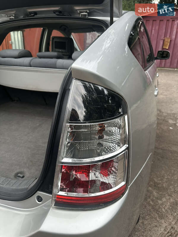 Хетчбек Toyota Prius 2005 в Луцьку