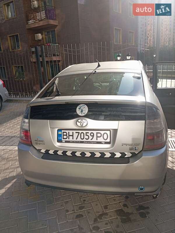 Хетчбек Toyota Prius 2004 в Барвінковому