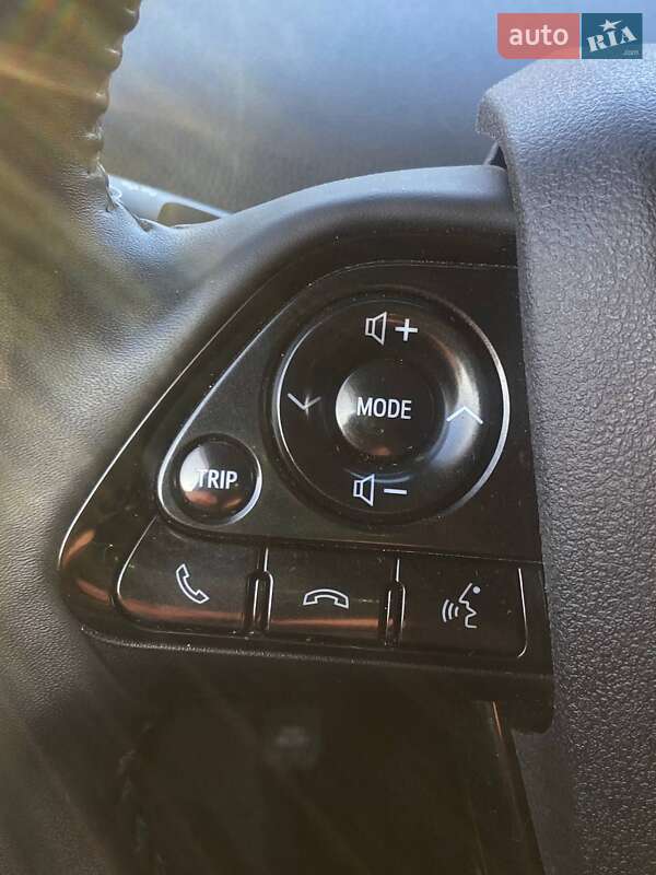 Хэтчбек Toyota Prius 2019 в Вышгороде