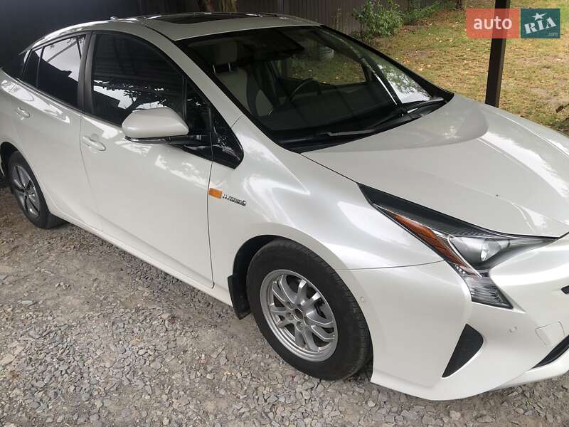 Хэтчбек Toyota Prius 2018 в Ровно фото 11 Хэтчбек Toyota Prius 2018 в Ровно