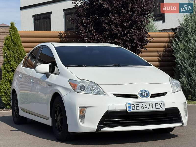 Хетчбек Toyota Prius 2012 в Києві