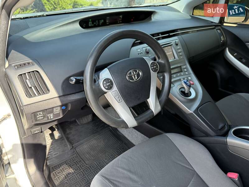 Хетчбек Toyota Prius 2012 в Києві