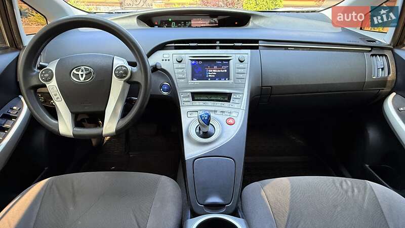 Хетчбек Toyota Prius 2012 в Києві