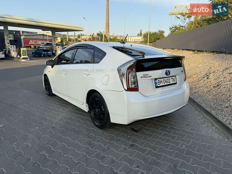 Хэтчбек Toyota Prius 2013 в Одессе