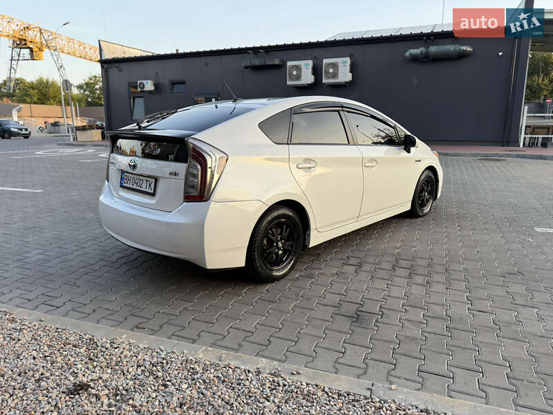 Хэтчбек Toyota Prius 2013 в Одессе