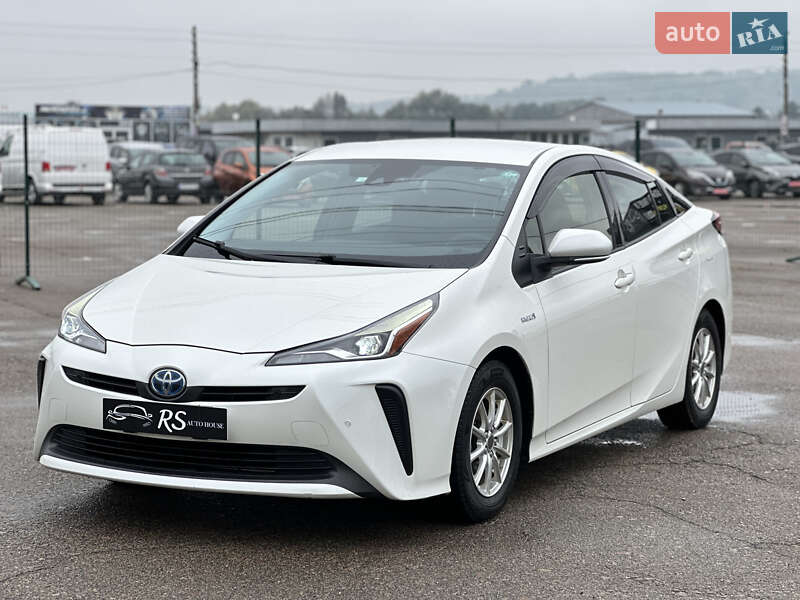 Хетчбек Toyota Prius 2021 в Києві