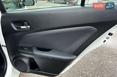 Хэтчбек Toyota Prius 2021 в Киеве