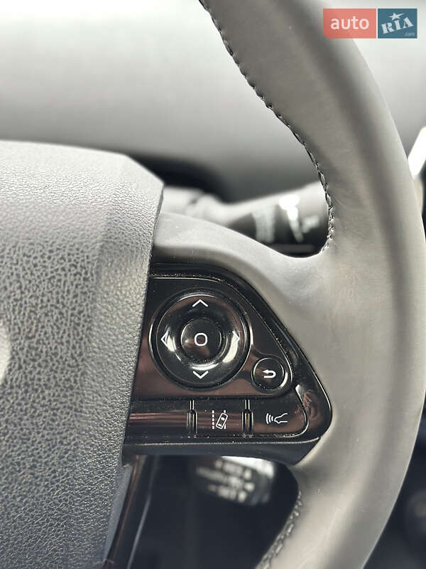 Хетчбек Toyota Prius 2021 в Києві