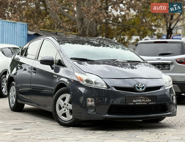 Хэтчбек Toyota Prius 2010 в Одессе