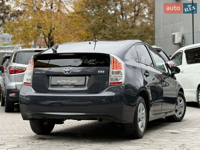 Хэтчбек Toyota Prius 2010 в Одессе