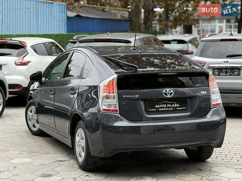 Хэтчбек Toyota Prius 2010 в Одессе