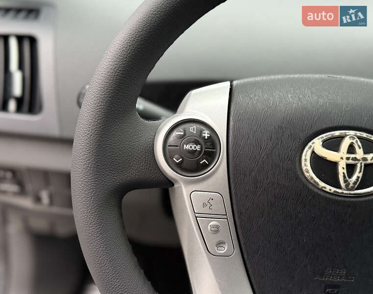 Хэтчбек Toyota Prius 2010 в Одессе