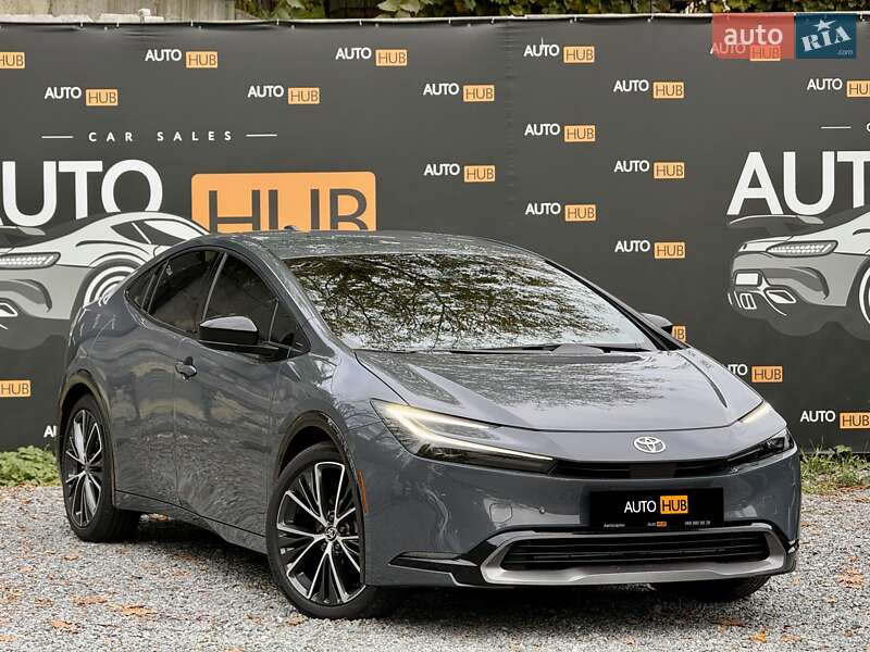 Toyota Prius 2024