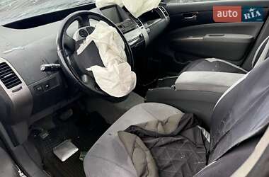 Хэтчбек Toyota Prius 2008 в 