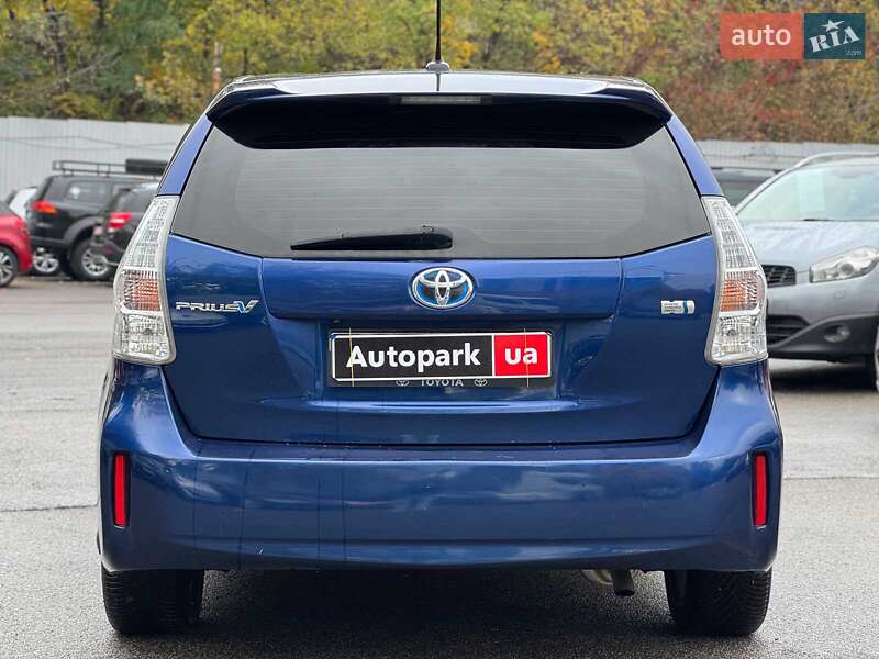 Хетчбек Toyota Prius 2012 в Києві фото 10 Хетчбек Toyota Prius 2012 в Києві