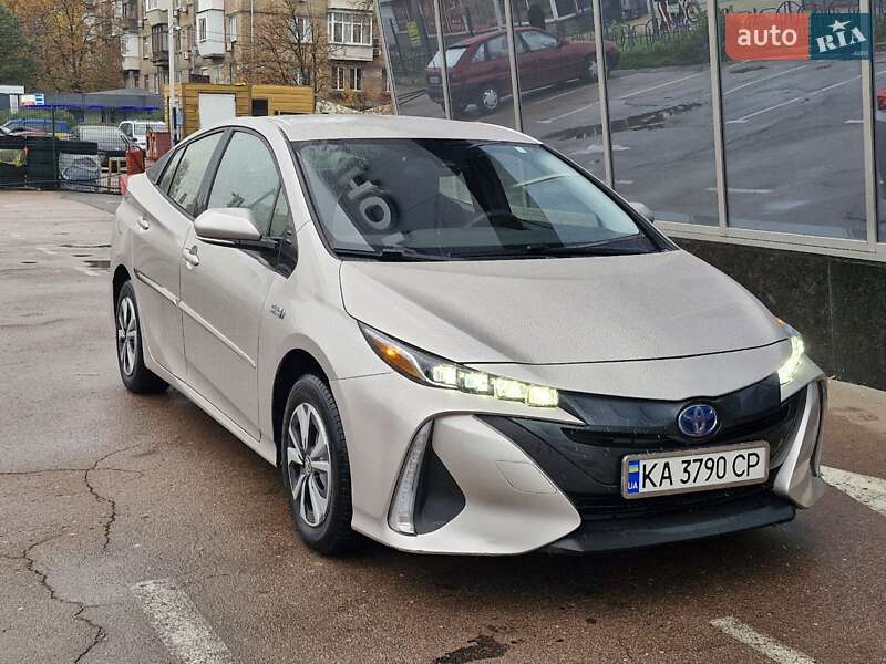 Toyota Prius 2017