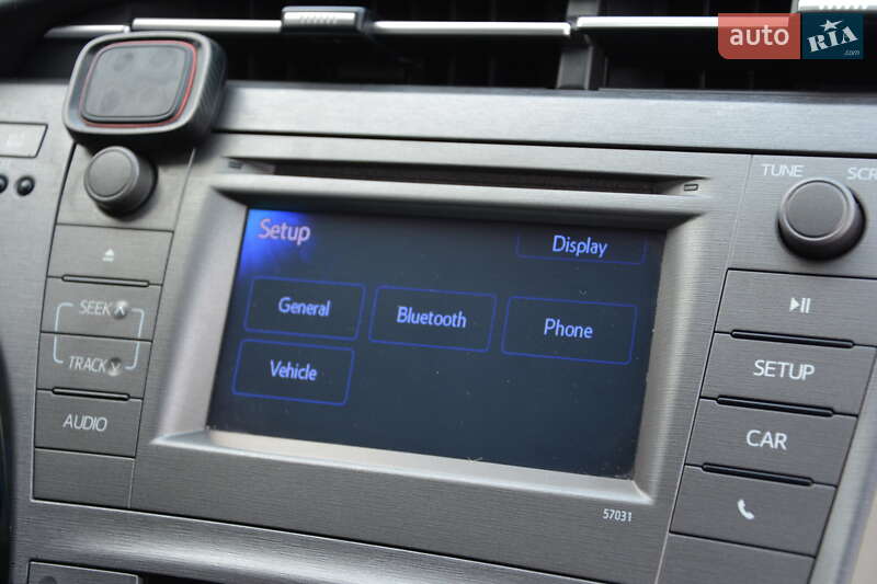 Хэтчбек Toyota Prius 2013 в Киеве