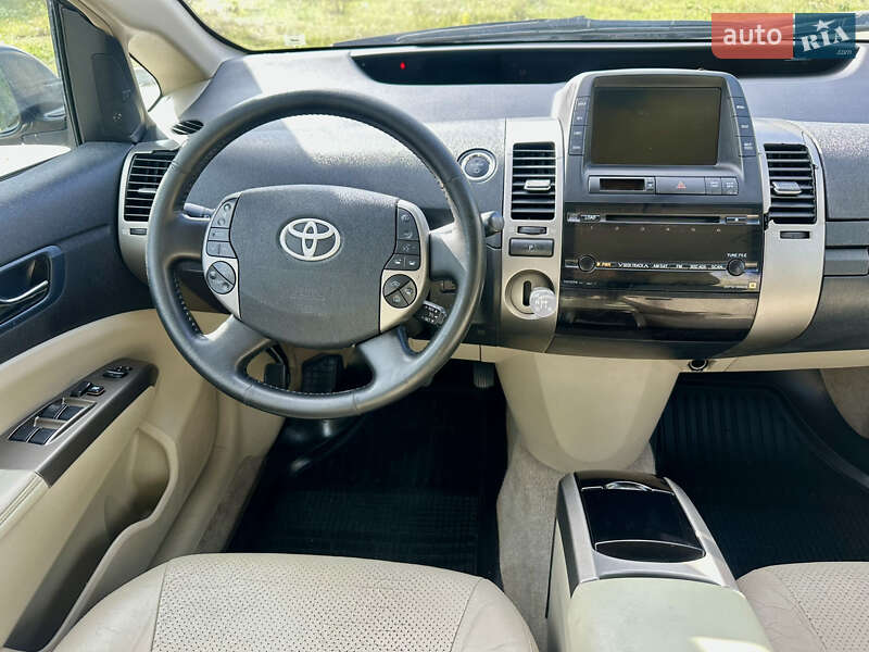 Хэтчбек Toyota Prius 2008 в Кропивницком фото 15 Хэтчбек Toyota Prius 2008 в Кропивницком