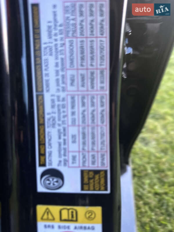 Хэтчбек Toyota Prius 2016 в Черновцах фото 9 Хэтчбек Toyota Prius 2016 в Черновцах