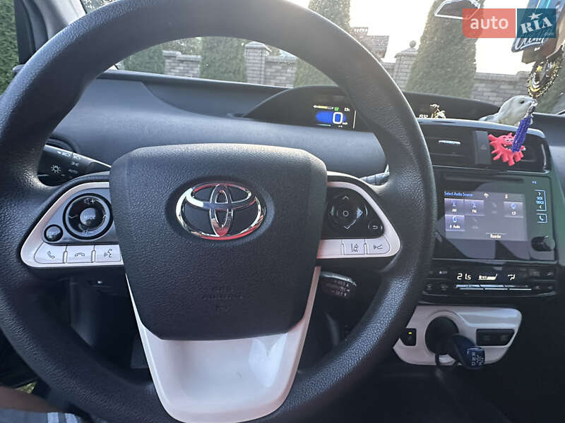 Хэтчбек Toyota Prius 2016 в Черновцах фото 30 Хэтчбек Toyota Prius 2016 в Черновцах