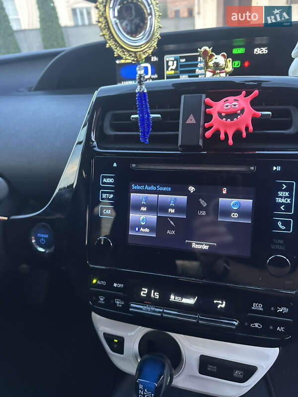 Хэтчбек Toyota Prius 2016 в Черновцах фото 47 Хэтчбек Toyota Prius 2016 в Черновцах