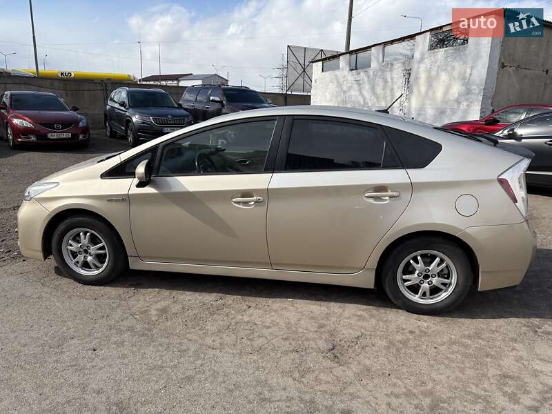 Хэтчбек Toyota Prius 2011 в Киеве фото 3 Хэтчбек Toyota Prius 2011 в Киеве