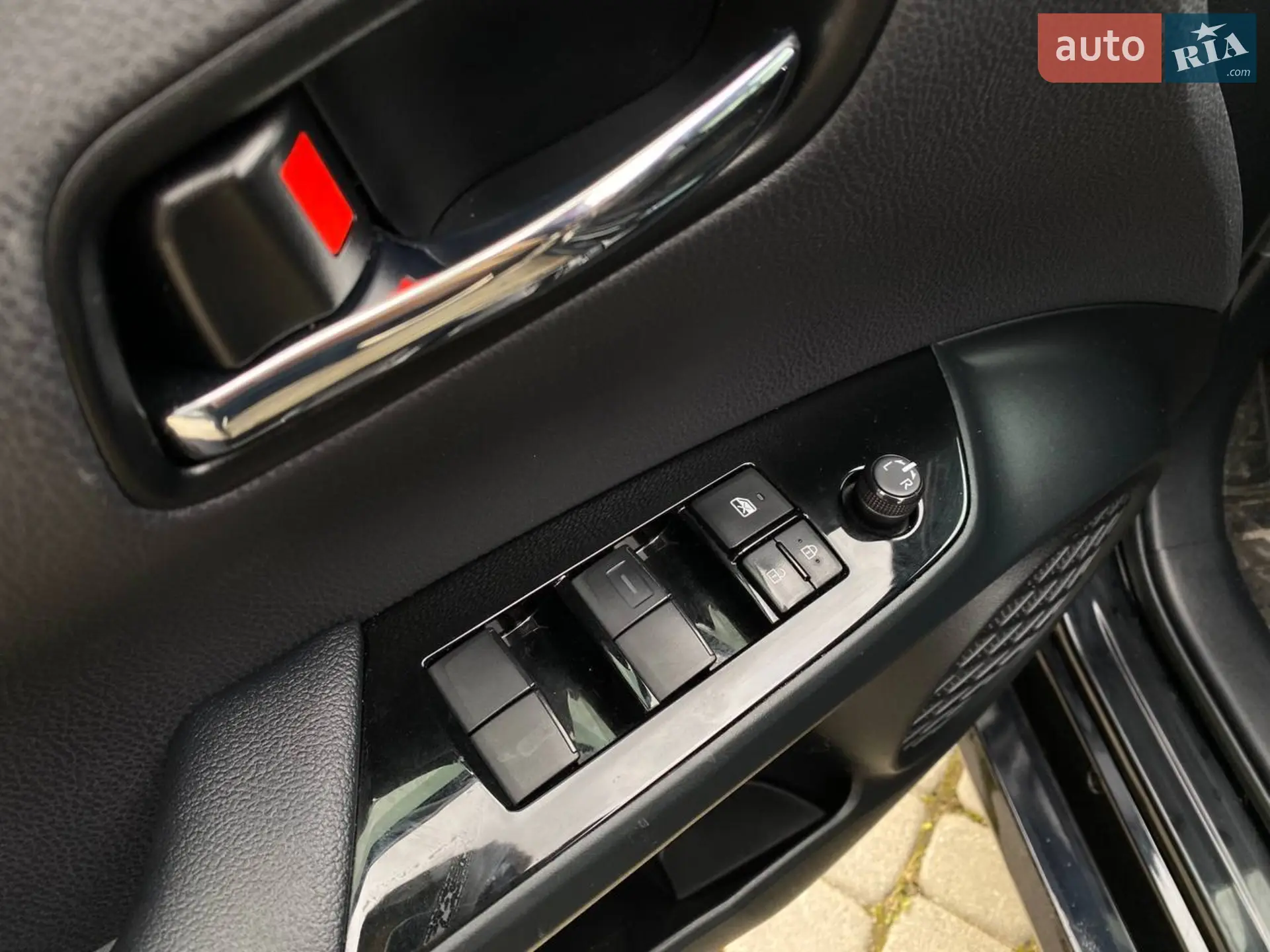 2022 Toyota Prius - мініатюра 12