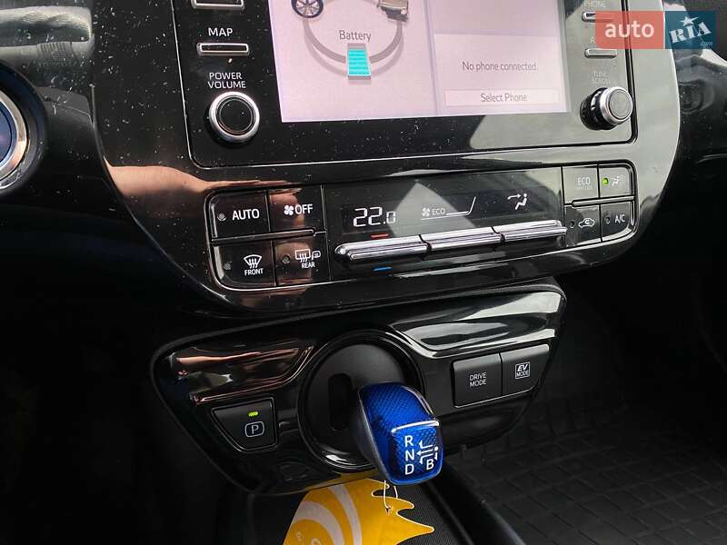 Хэтчбек Toyota Prius 2022 в Львове фото 19 Хэтчбек Toyota Prius 2022 в Львове