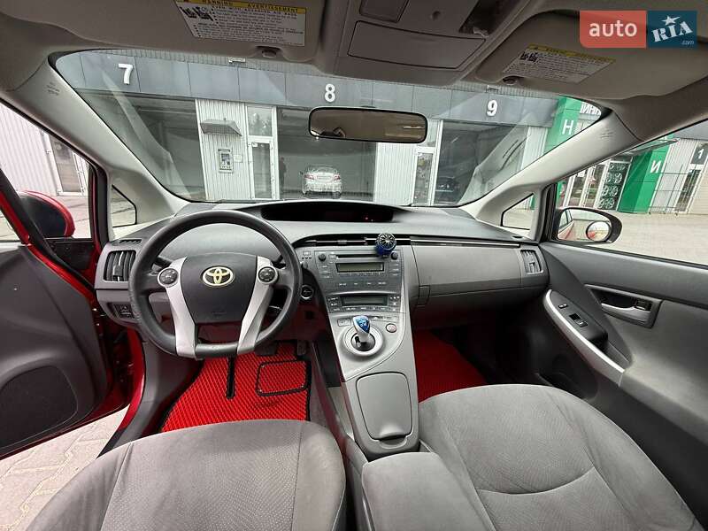 Хэтчбек Toyota Prius 2010 в Тернополе фото 7 Хэтчбек Toyota Prius 2010 в Тернополе