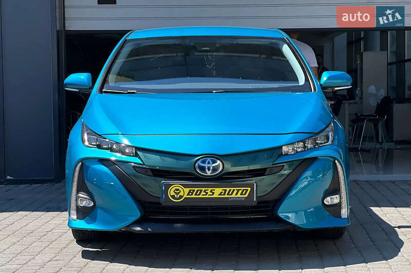Хэтчбек Toyota Prius 2018 в Ивано-Франковске фото 2 Хэтчбек Toyota Prius 2018 в Ивано-Франковске