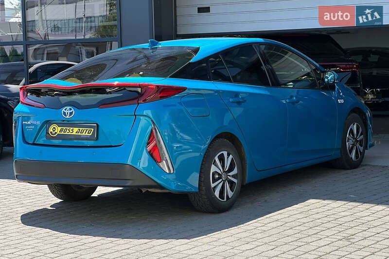 Хэтчбек Toyota Prius 2018 в Ивано-Франковске фото 6 Хэтчбек Toyota Prius 2018 в Ивано-Франковске