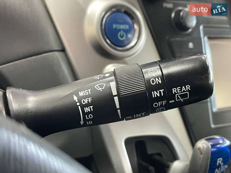 Хэтчбек Toyota Prius 2012 в Киеве фото 25 Хэтчбек Toyota Prius 2012 в Киеве
