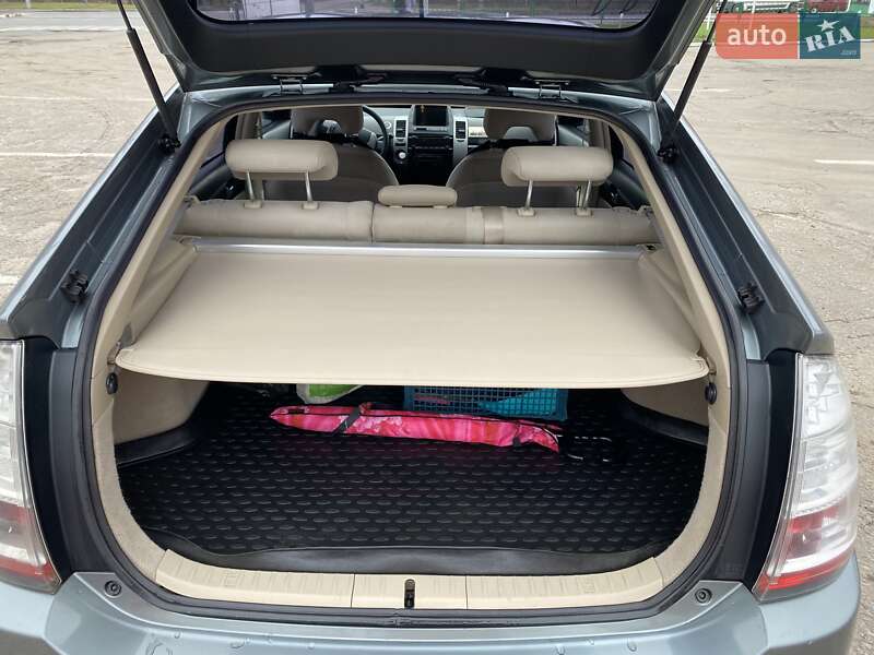 Хэтчбек Toyota Prius 2005 в Харькове