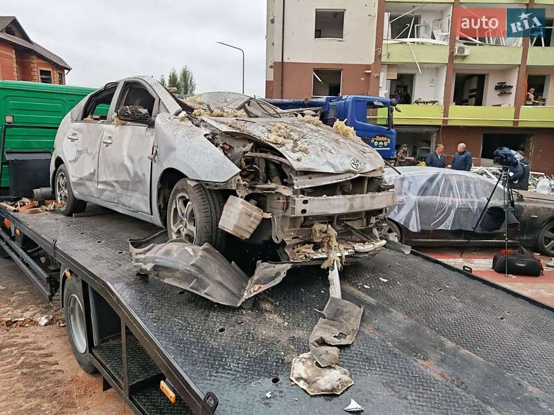 Хэтчбек Toyota Prius 2007 в Петропавловской Борщаговке