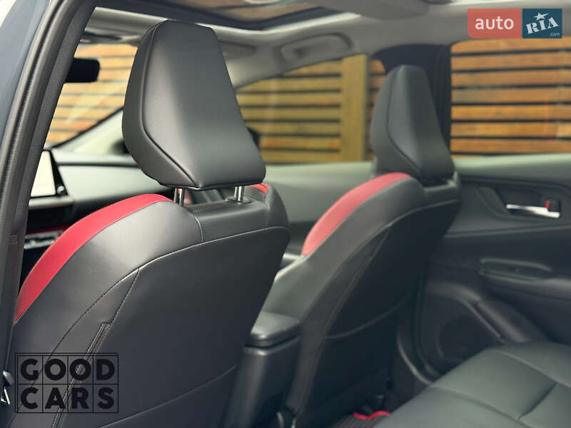 Хэтчбек Toyota Prius 2024 в Одессе