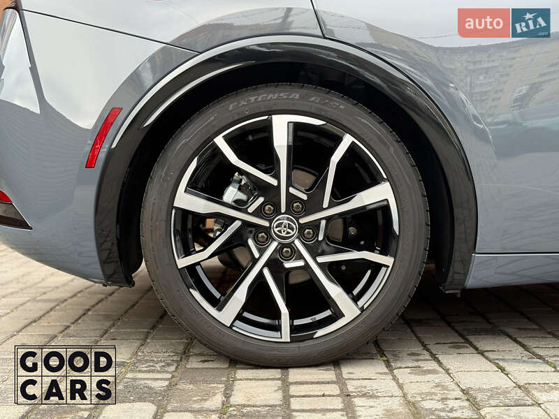 Хэтчбек Toyota Prius 2024 в Одессе