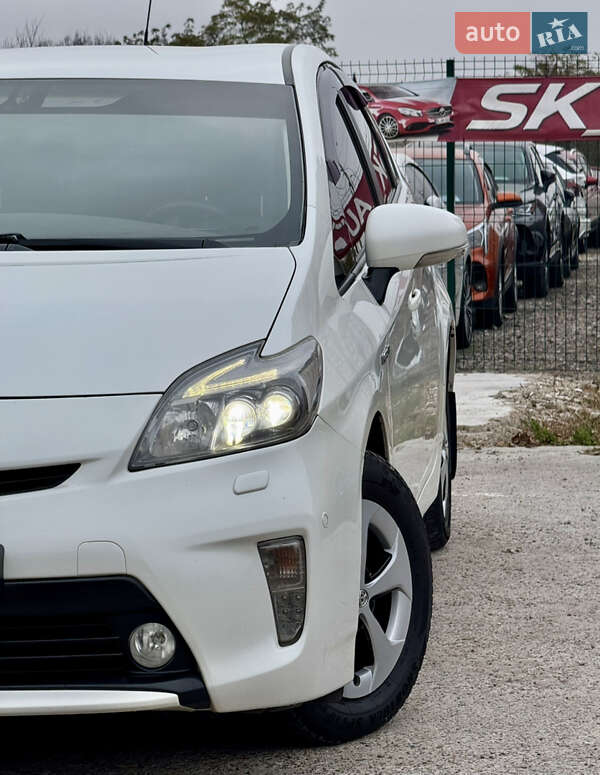 Хэтчбек Toyota Prius 2012 в Киеве