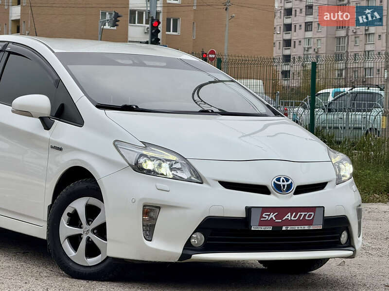 Хэтчбек Toyota Prius 2012 в Киеве