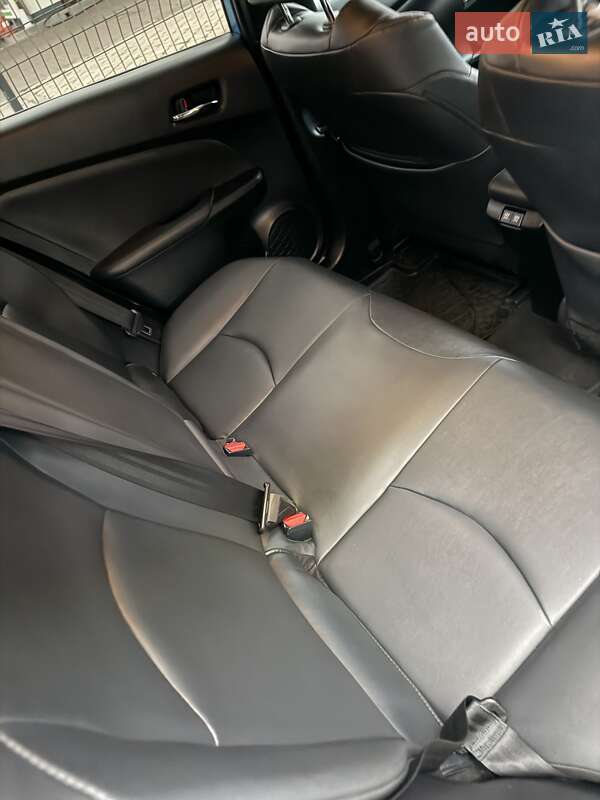 Хэтчбек Toyota Prius 2020 в Харькове