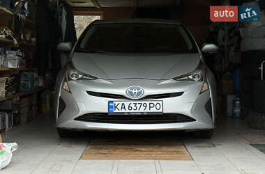 Хетчбек Toyota Prius 2016 в Києві