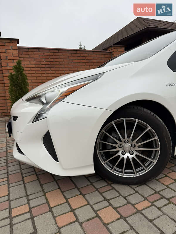 Хэтчбек Toyota Prius 2017 в Одессе фото 15 Хэтчбек Toyota Prius 2017 в Одессе